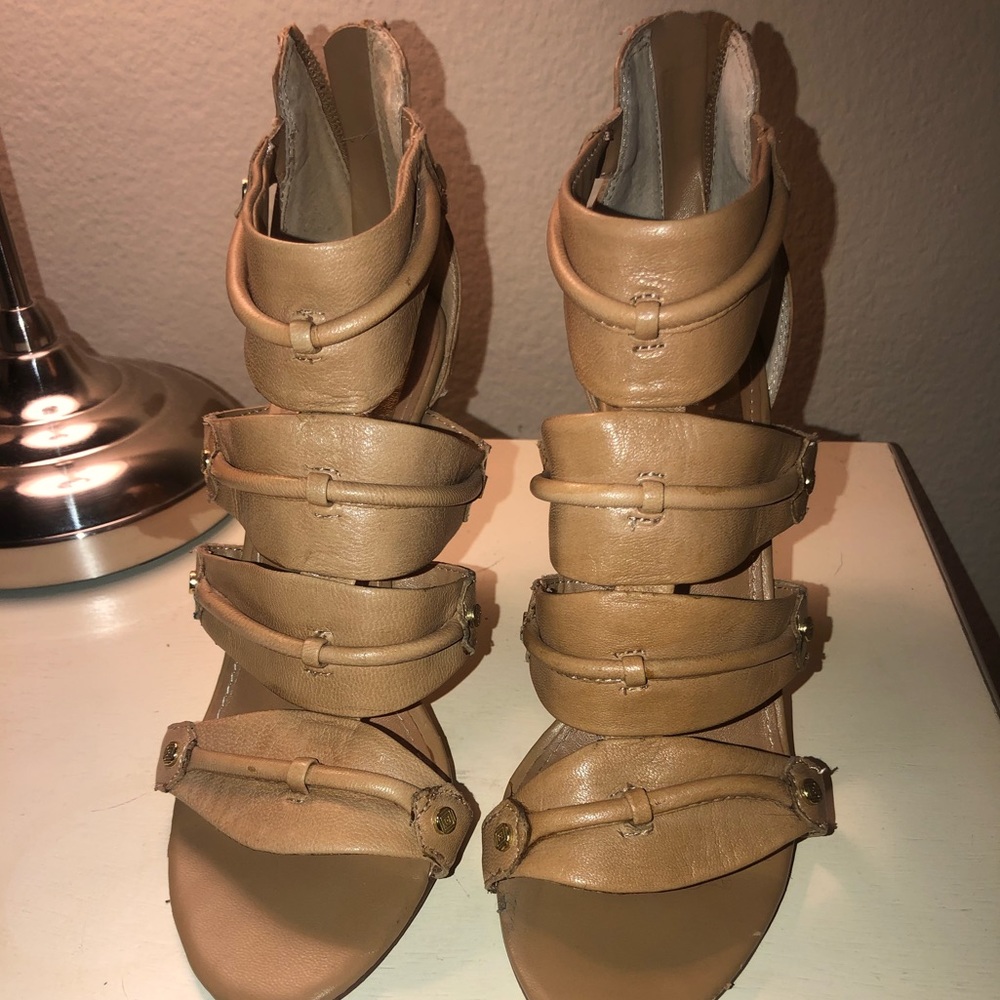 Camel / Nude Gladiator Sandals